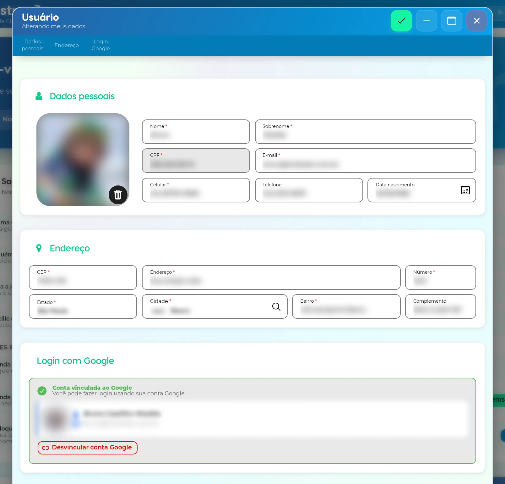 Janela de dados pessoais com a foto, nome, sobrenome, CPF, e-mail, celular, endereço e o login com Google
